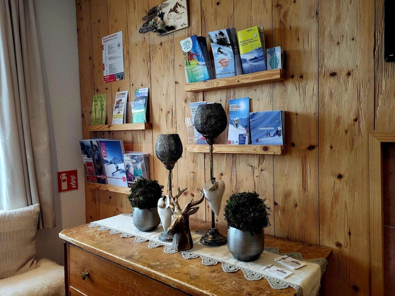 Berggasthof Grabs Schruns Bagian luar foto